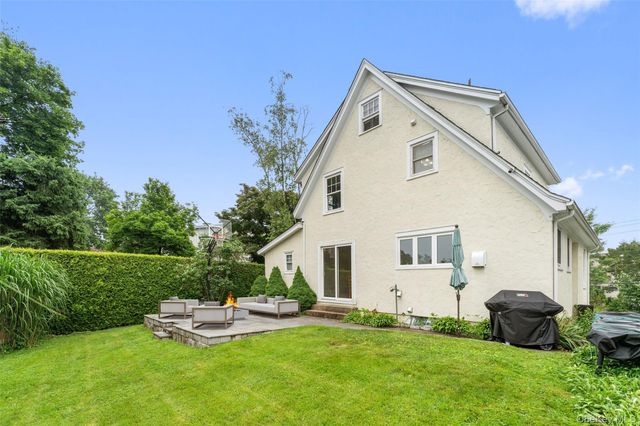 1408 Shelbourne Avenue, Mamaroneck, NY 10543