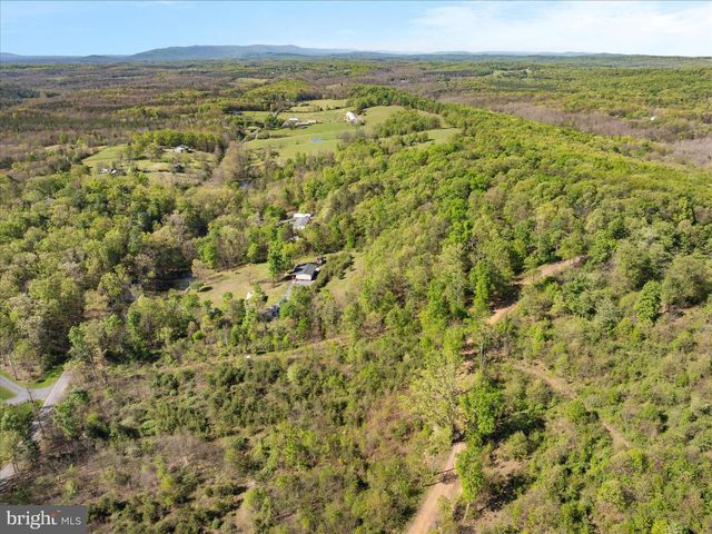 775 PACK HORSE RD, Winchester, VA 22603