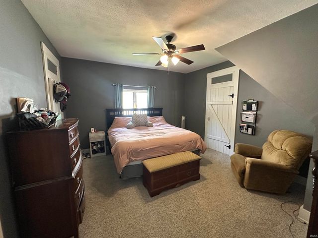 226 N East Street, Spencer, IN 47460