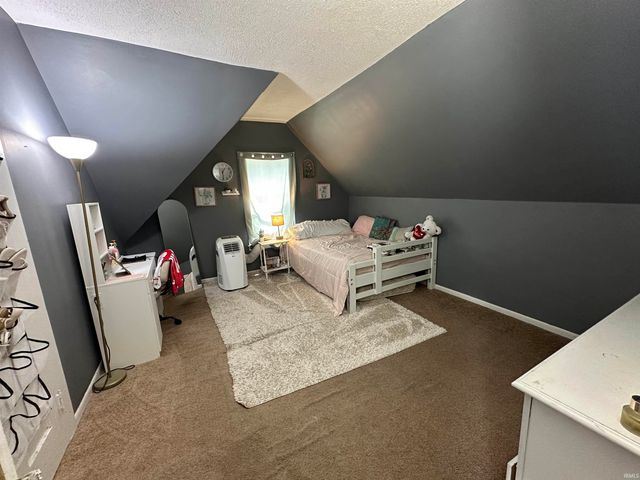 226 N East Street, Spencer, IN 47460