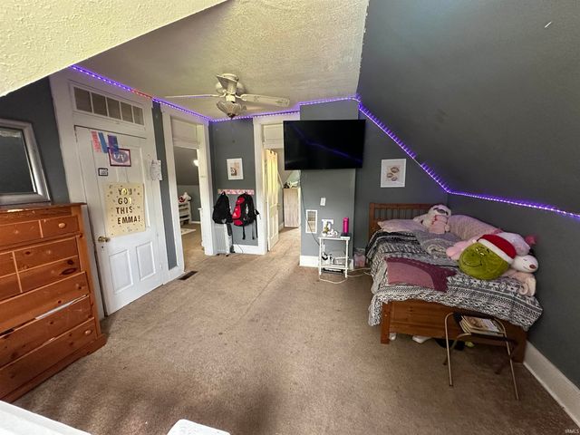 226 N East Street, Spencer, IN 47460