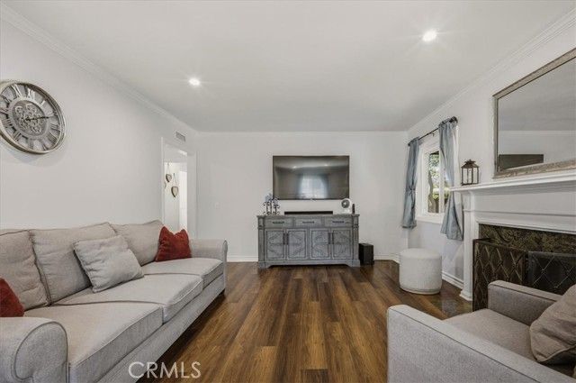 409 Sycamore, Glendora, CA 91741