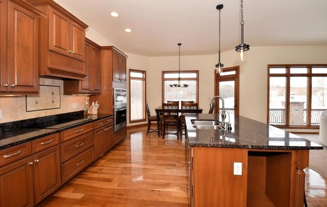 N6393 Tradewinds CIRCLE, Beaver Dam, WI 53916