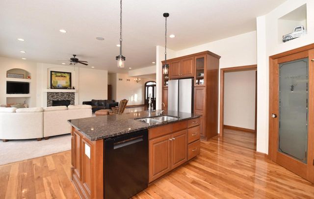 N6393 Tradewinds CIRCLE, Beaver Dam, WI 53916