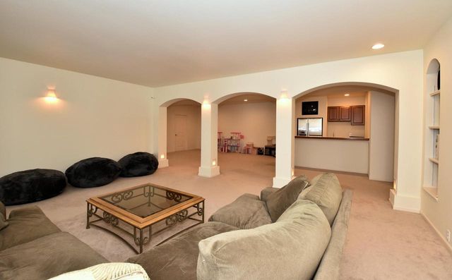 N6393 Tradewinds CIRCLE, Beaver Dam, WI 53916