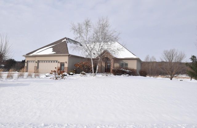 N6393 Tradewinds CIRCLE, Beaver Dam, WI 53916