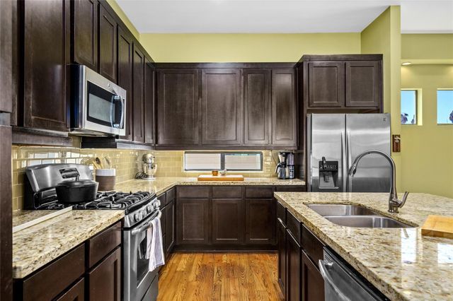 1720 Live Oak Street, Houston, TX 77003