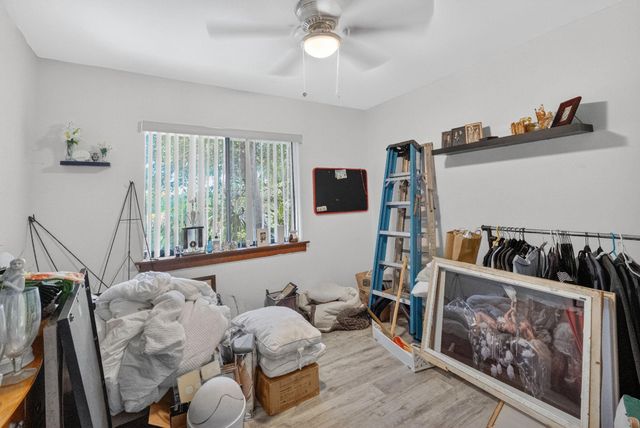 209 Wimbledon Lake Dr 209, Plantation, FL 33324