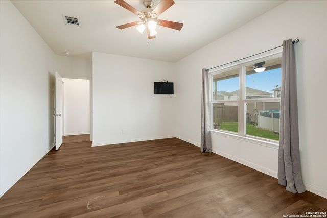15237 Snug Harbor, Von Ormy, TX 78073