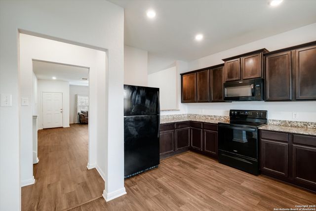 15237 Snug Harbor, Von Ormy, TX 78073