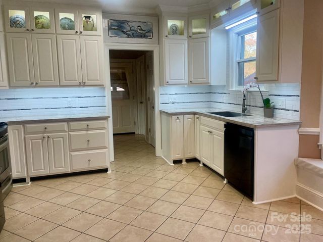 417 Oxford Road, Lexington, SC 29072