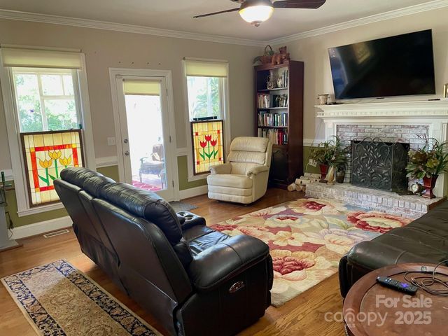 417 Oxford Road, Lexington, SC 29072