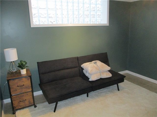 173 James St, Chippewa Twp, PA 15010