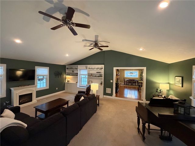 173 James St, Chippewa Twp, PA 15010