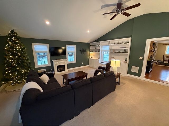 173 James St, Chippewa Twp, PA 15010