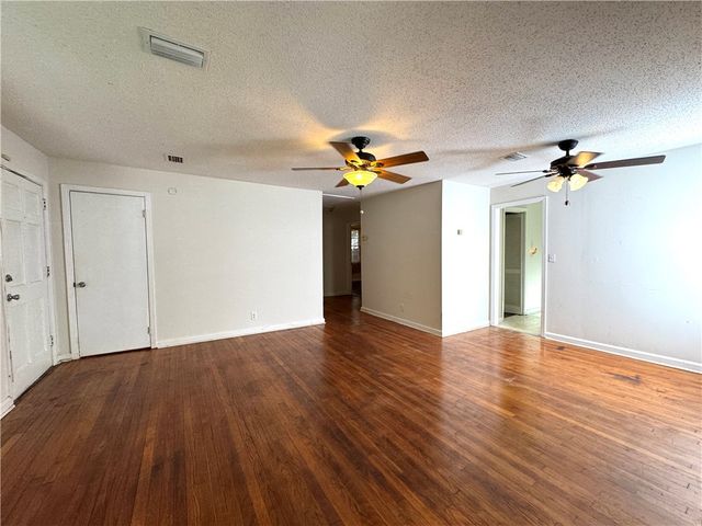 1926 Wilson Ave, Brunswick, GA 31520