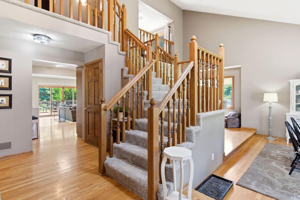 17678 Kettering Trail, Lakeville, MN 55044 — photo 4