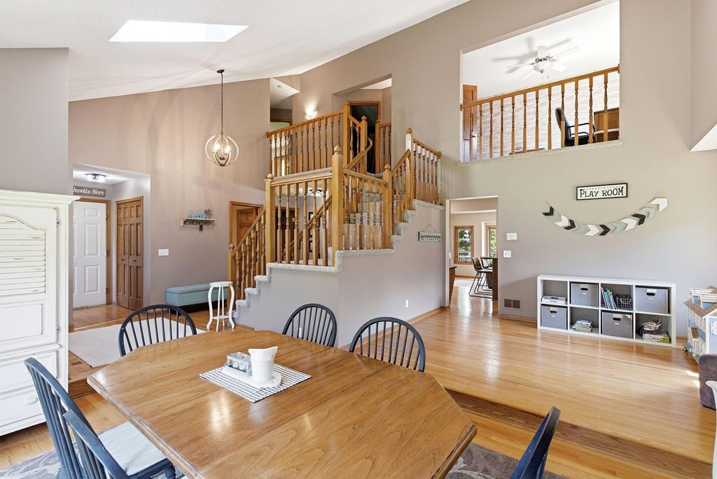 17678 Kettering Trail, Lakeville, MN 55044 — photo 5