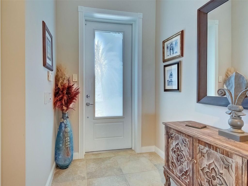 Image 6 of property listing at 13341 IPOLITA STREET, Venice, FL 34293