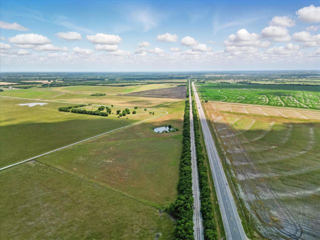 6464 County Road 1050, Celeste, TX 75423