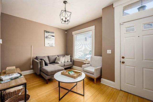 204-206 E Blenkner Street, Columbus, OH 43206