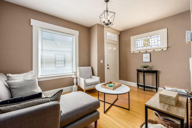 204-206 E Blenkner Street, Columbus, OH 43206