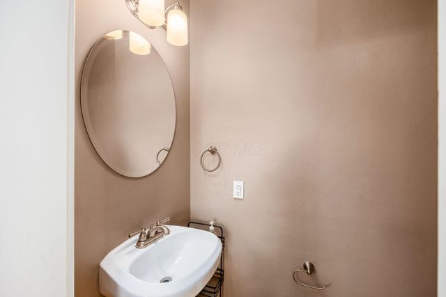 204-206 E Blenkner Street, Columbus, OH 43206