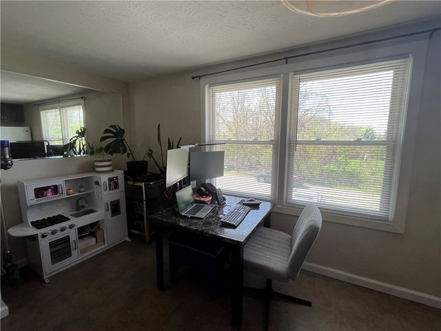 3000 Ridge Rd, South Park, PA 15129