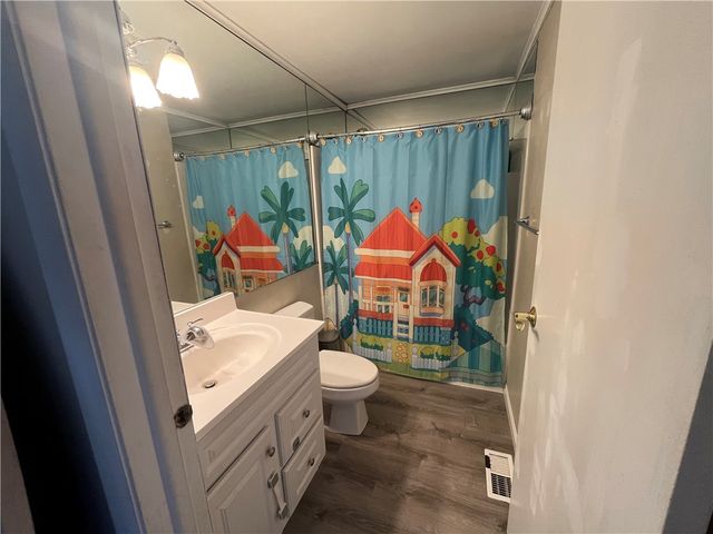 3000 Ridge Rd, South Park, PA 15129