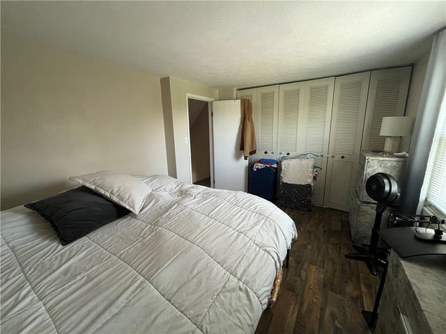 3000 Ridge Rd, South Park, PA 15129