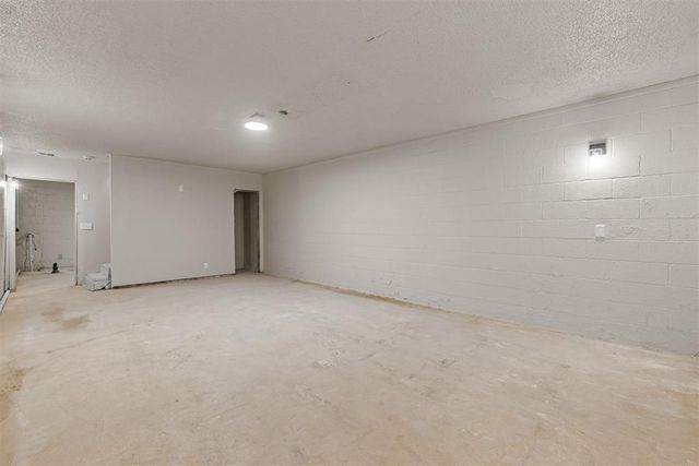 420 SW 24th Street, El Reno, OK 73036