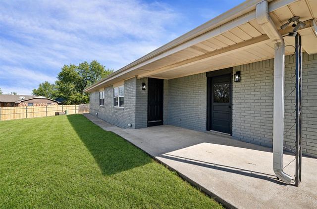 420 SW 24th Street, El Reno, OK 73036
