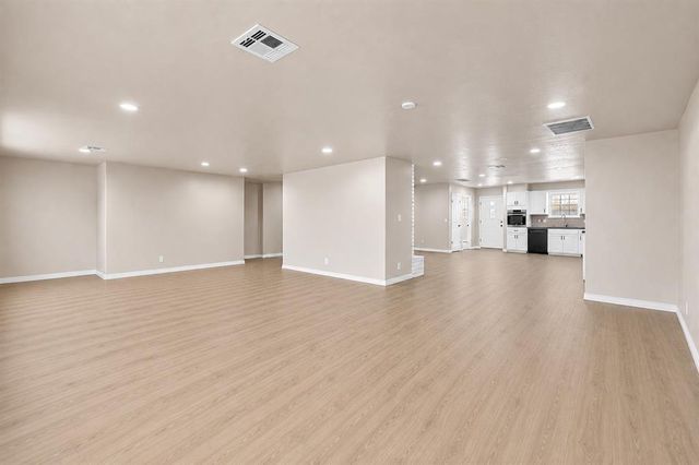 420 SW 24th Street, El Reno, OK 73036