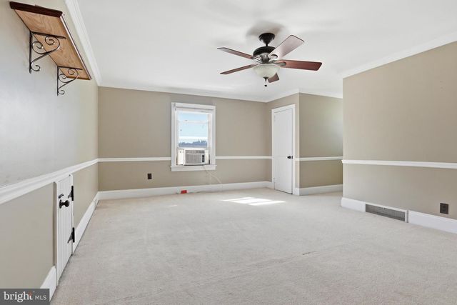 2006 S QUEEN ST, York, PA 17403