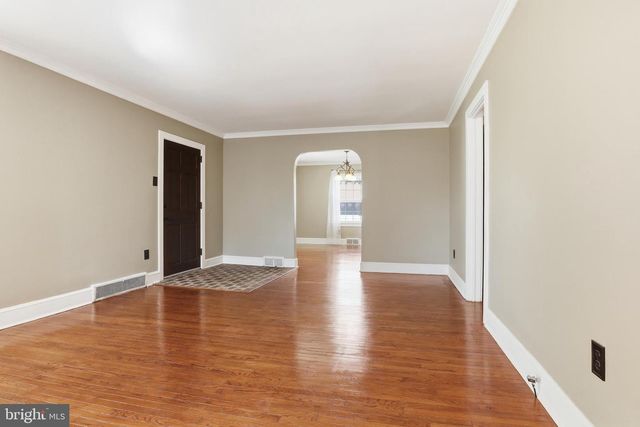2006 S QUEEN ST, York, PA 17403