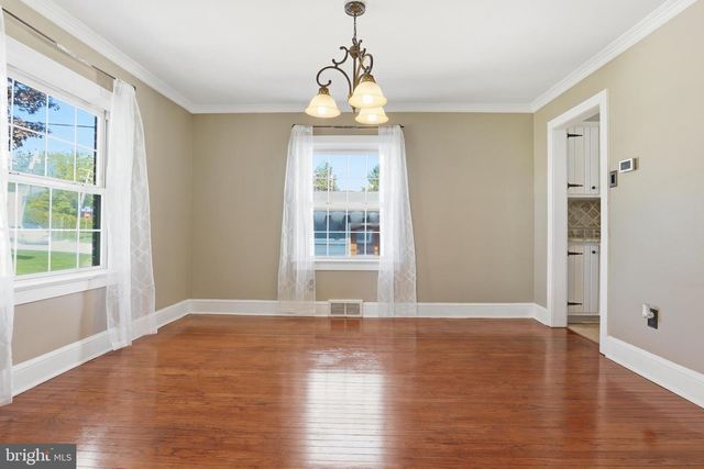 2006 S QUEEN ST, York, PA 17403