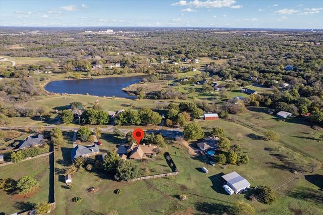 1035 Lakewood Road, Denison, TX 75020