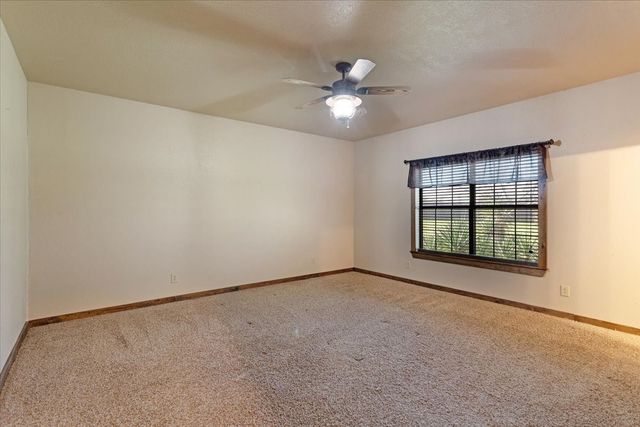 1035 Lakewood Road, Denison, TX 75020