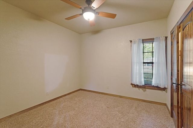 1035 Lakewood Road, Denison, TX 75020