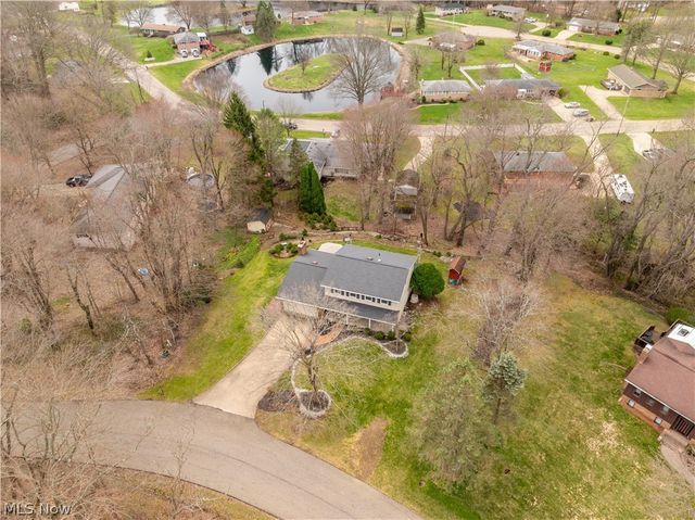 3680 Timber Lake Street NW, Uniontown, OH 44685