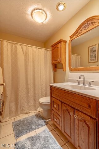 3680 Timber Lake Street NW, Uniontown, OH 44685