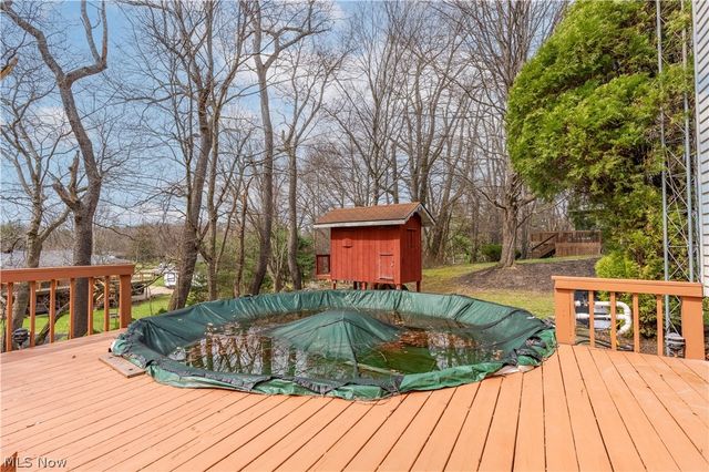 3680 Timber Lake Street NW, Uniontown, OH 44685