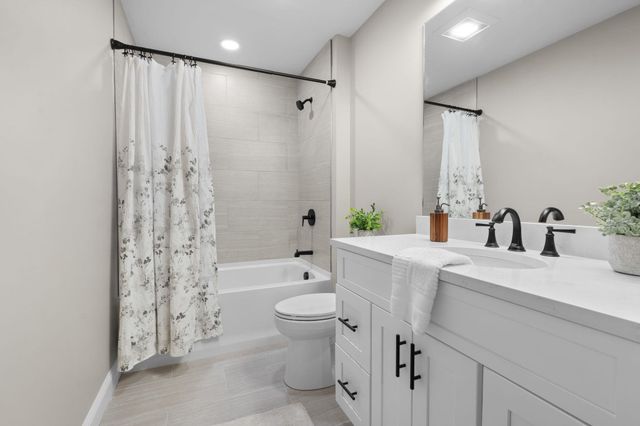 447 Silver Lake Road A, Hollis, NH 03049