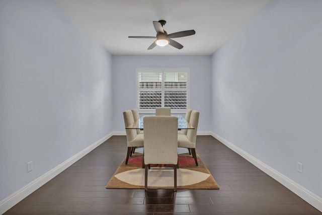 949 Browning Ln, Rocklin, CA 95765