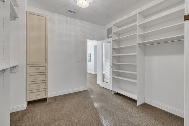 949 Browning Ln, Rocklin, CA 95765