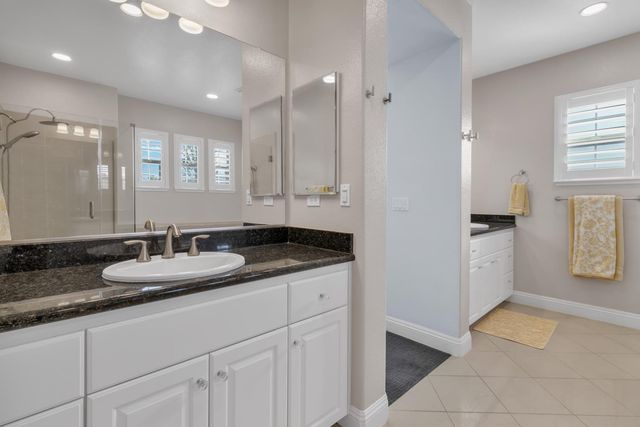 949 Browning Ln, Rocklin, CA 95765