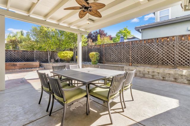 949 Browning Ln, Rocklin, CA 95765