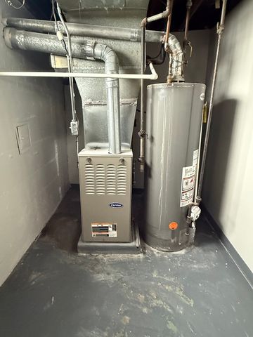 7952 S Trumbull Avenue, Chicago, IL 60652