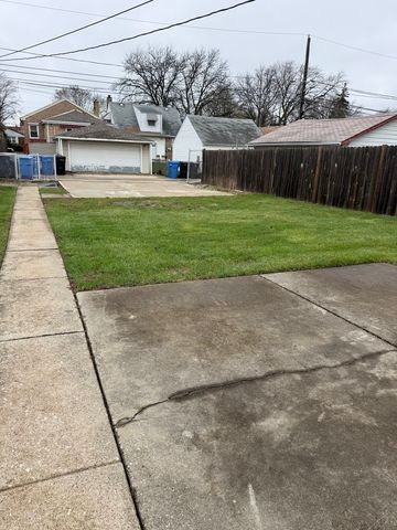 7952 S Trumbull Avenue, Chicago, IL 60652