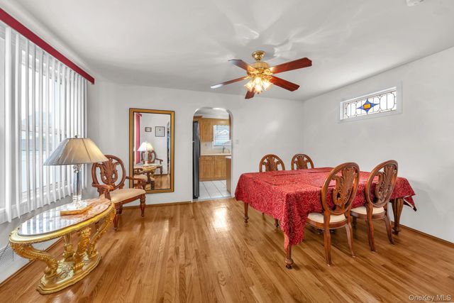 8978 219th Street, Queens Village, NY 11427